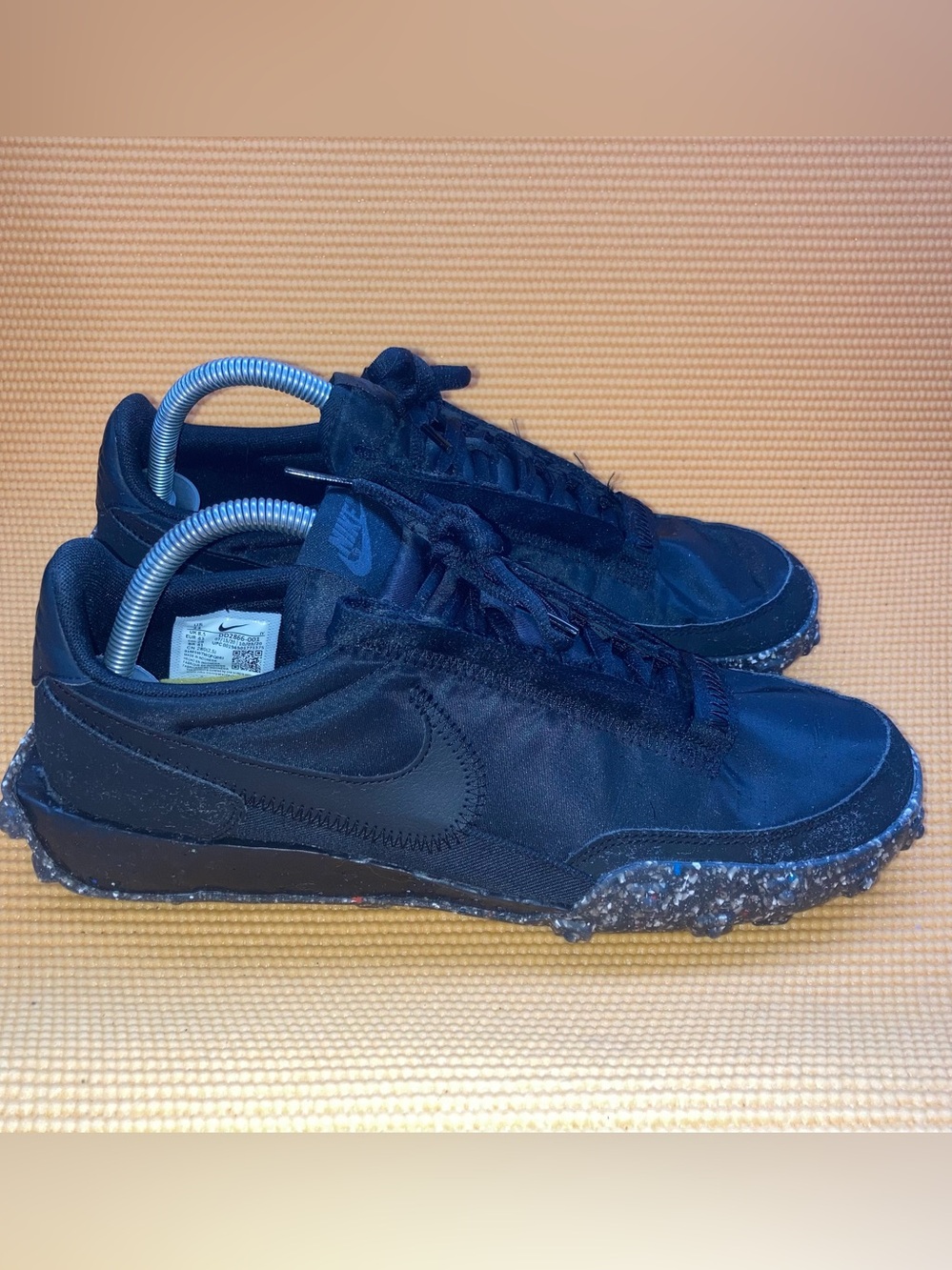 Nike Women's  Waffle Racer Black Low-Profile Sneakers with Speckled Sole size 11